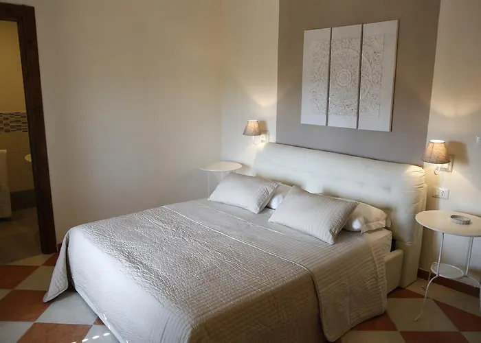 Simonetta's 4*